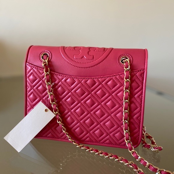 LAST ONE ! Authentic Tory Burch fleming medium bag - Picture 4 of 10